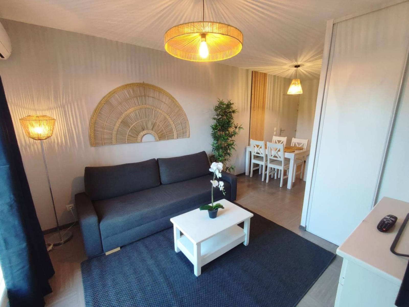 Appartement La terrasse de l'Imbut - Climatisation&Piscine à Gréoux-les-Bains Extérieur photo